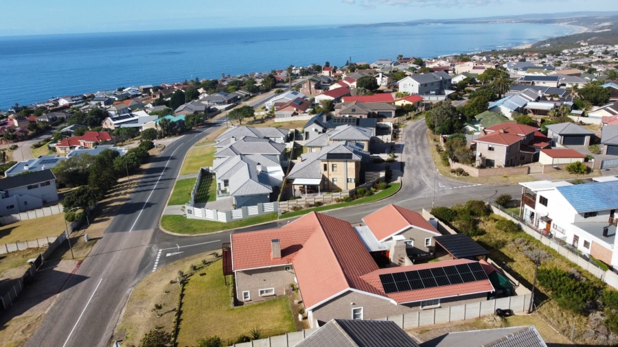 4 Bedroom Property for Sale in Dana Bay Western Cape